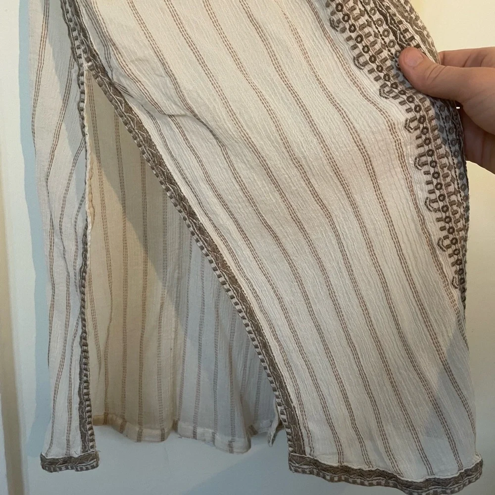 Garnet Hill Cover-up - Picture 8 of 16